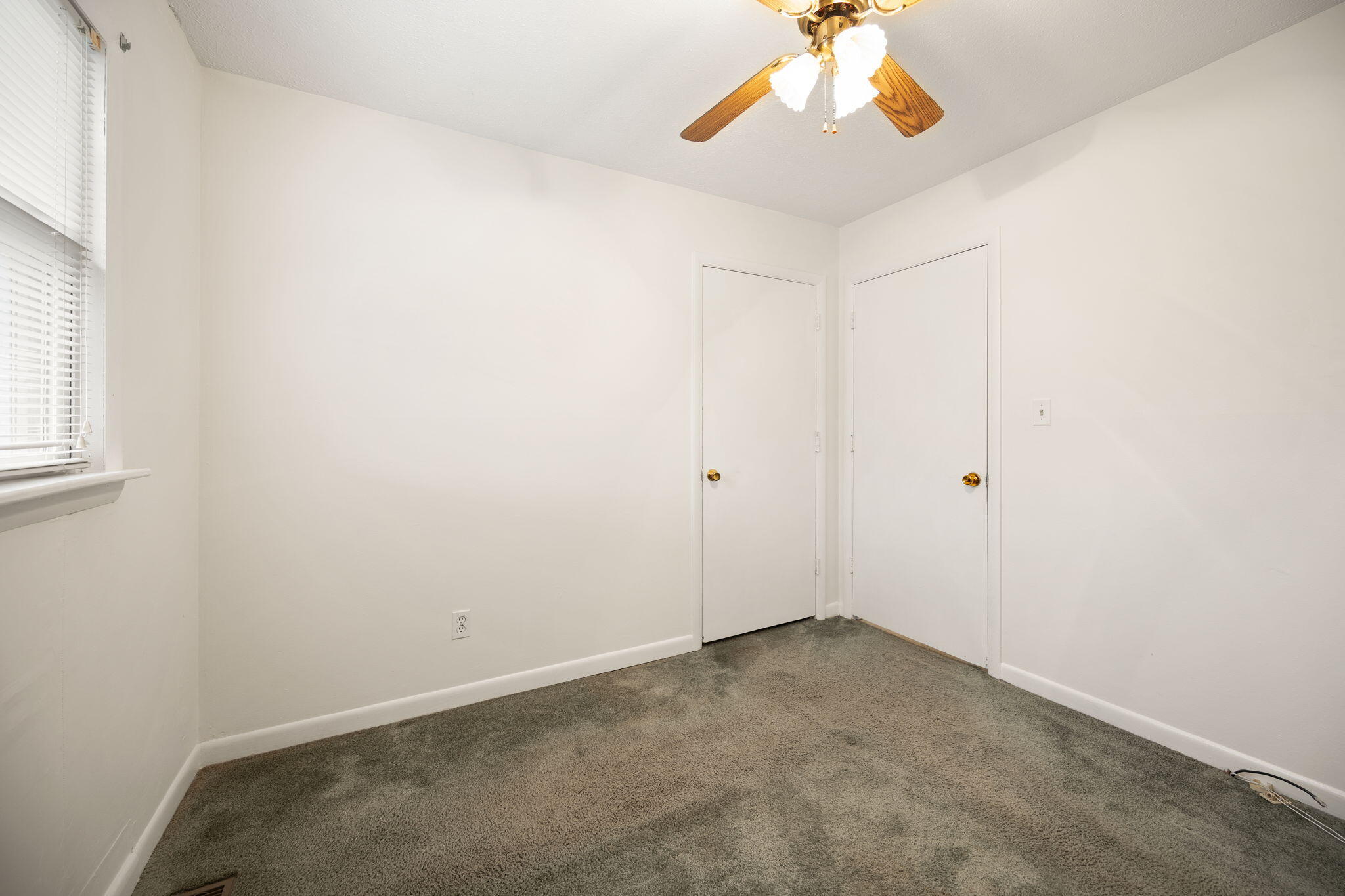 Somerset, Kentucky 42501, United States, 3 Bedrooms Bedrooms, ,2 BathroomsBathrooms,Residential,Active,245839