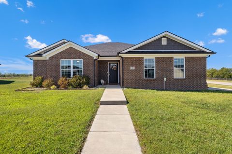 Photo of 208 Page Drive, Richmond, KY 40475 (MLS # 25502112)