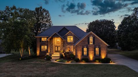 Photo of 116 Parker Lane, Nicholasville, KY 40356 (MLS # 25501598)