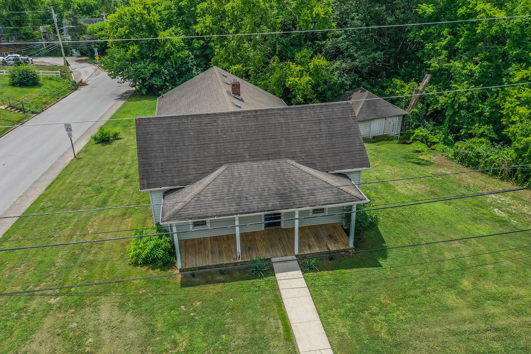 Berea, Kentucky 40403, United States, 4 Bedrooms Bedrooms, ,2 BathroomsBathrooms,Residential,Active,172686