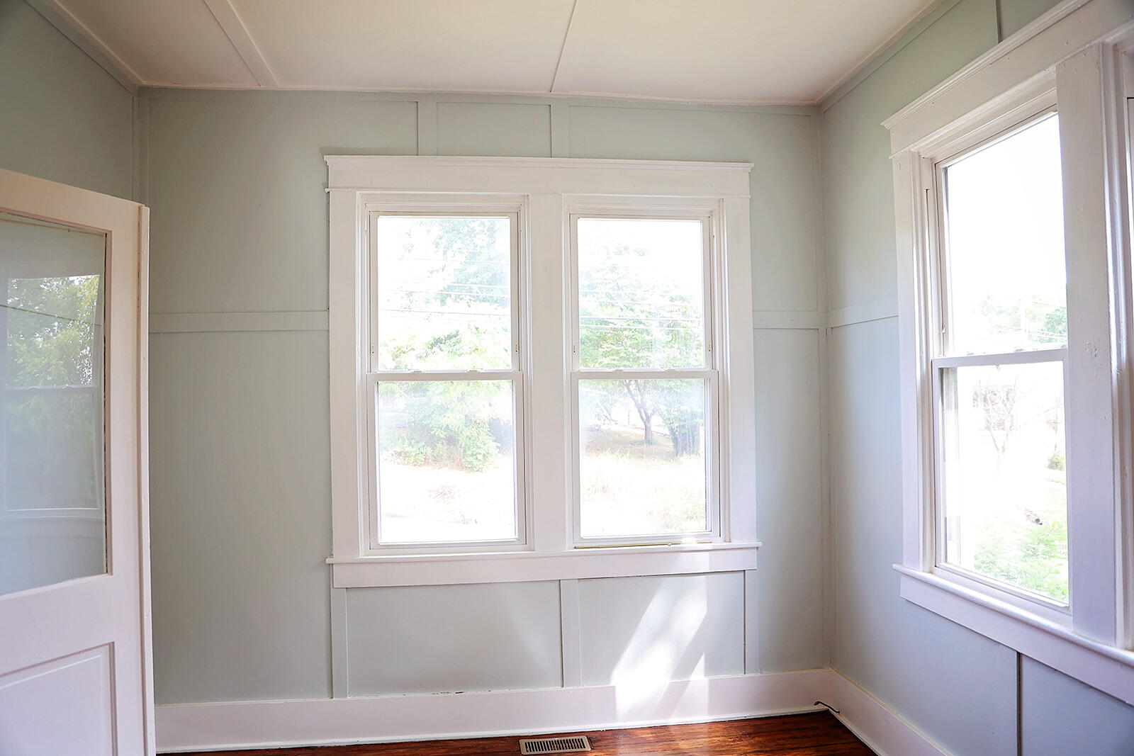 Berea, Kentucky 40403, United States, 4 Bedrooms Bedrooms, ,2 BathroomsBathrooms,Residential,Active,172686