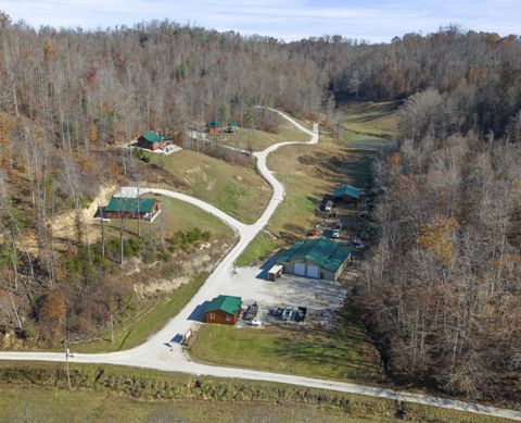 Property photo of 16 Hickory Lane, Campton, KY 41301