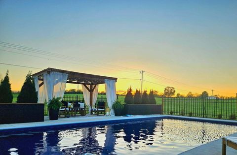 Photo of 101 Creek Ridge Drive, Nicholasville, KY 40356 (MLS # 25009247)
