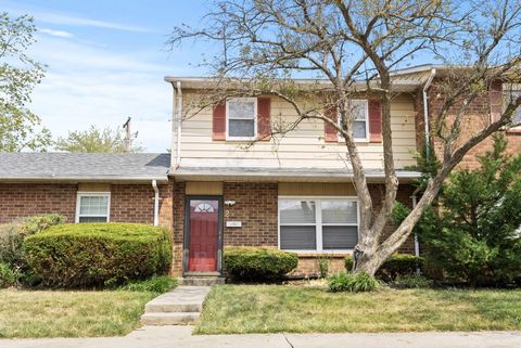 Photo of 3500 Warwick Drive 2 #2, Lexington, KY 40517 (MLS # 25500652)