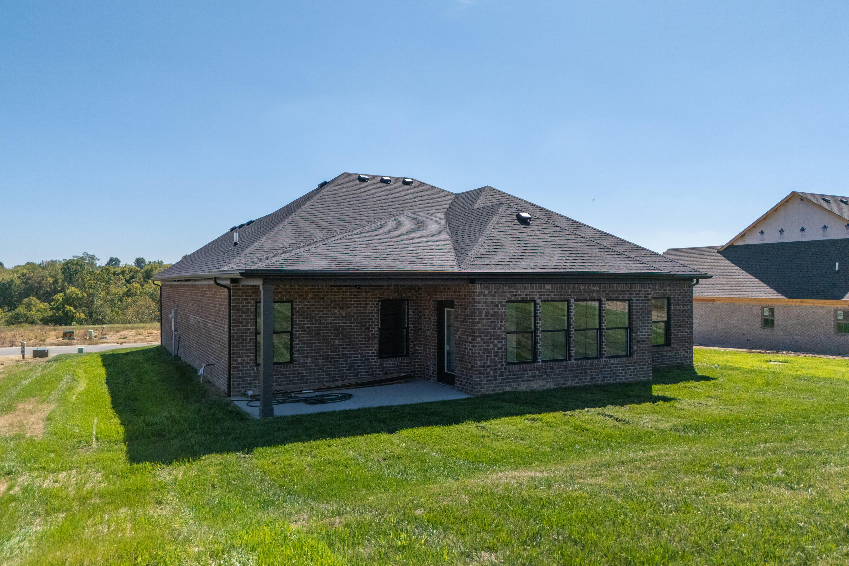 Richmond, Kentucky 40475, United States, 3 Bedrooms Bedrooms, ,3 BathroomsBathrooms,Residential,Active,159071