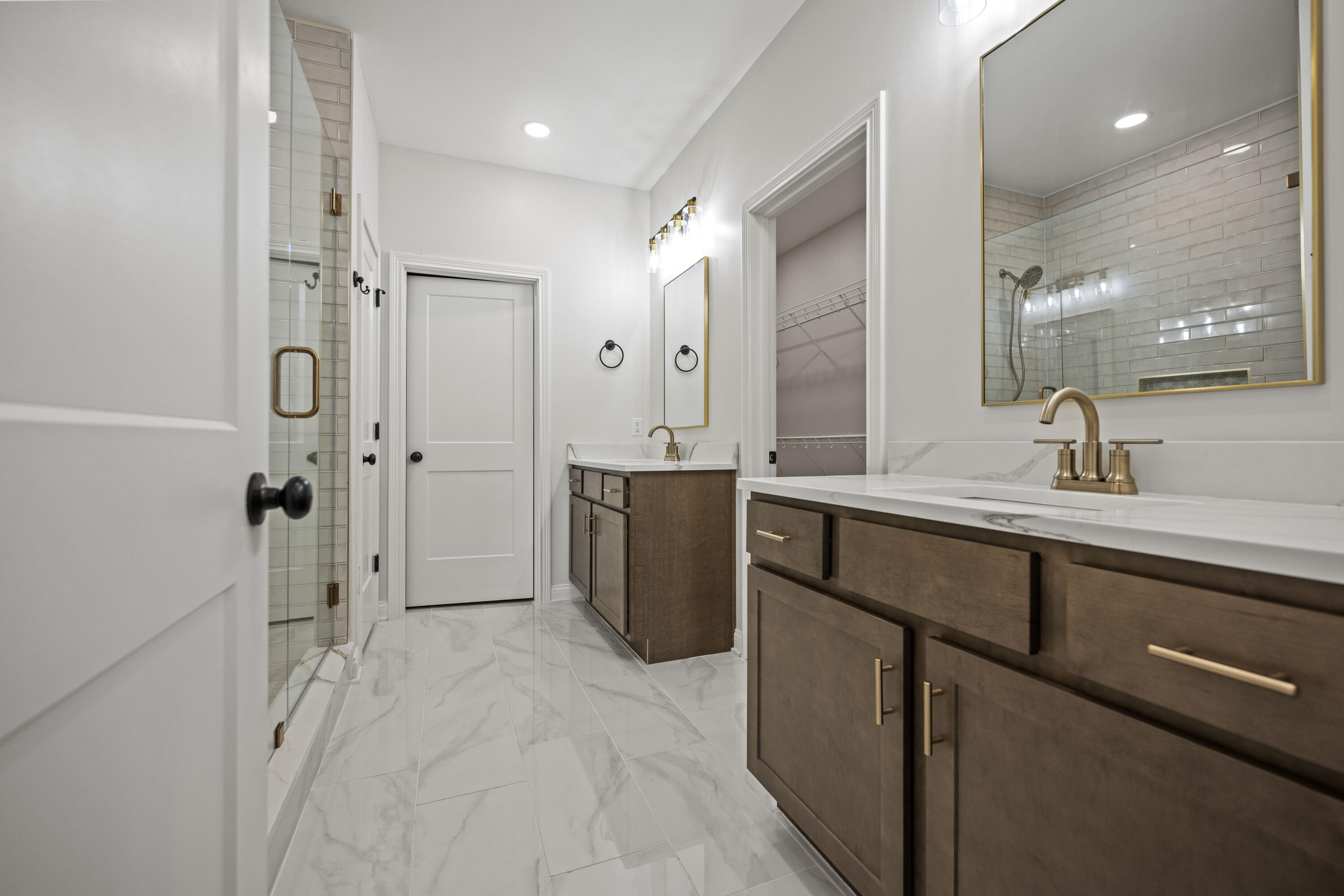 Richmond, Kentucky 40475, United States, 3 Bedrooms Bedrooms, ,3 BathroomsBathrooms,Residential,Active,159071