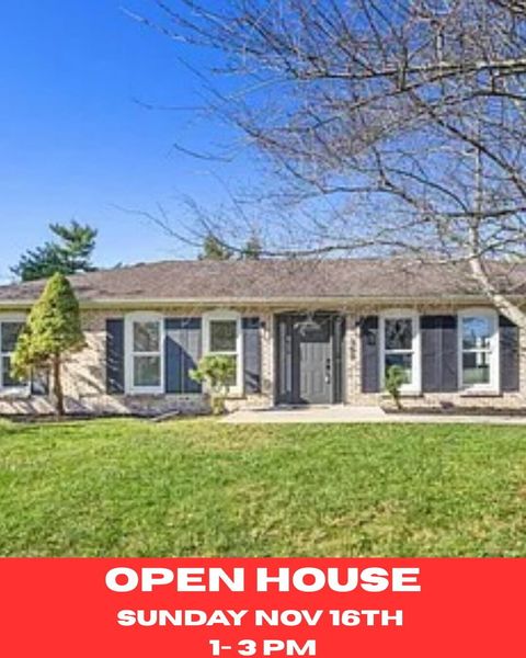 Photo of 302 Westwood Court, Versailles, KY 40383 (MLS # 25504030)