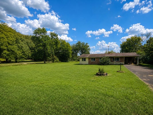 127 CLAYTON RD, JAMESTOWN, KY 42629 - Image b7faf0f82cbd6ec52db3fc324f6dcc88/3553706165
