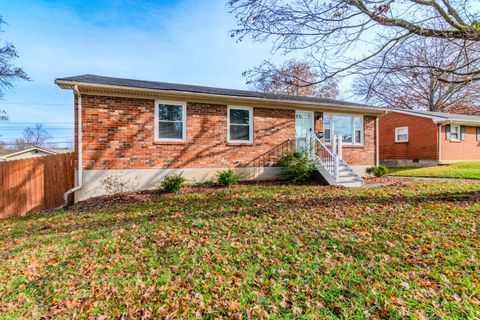Photo of 3668 King Arthur Drive, Lexington, KY 40517 (MLS # 25506435)