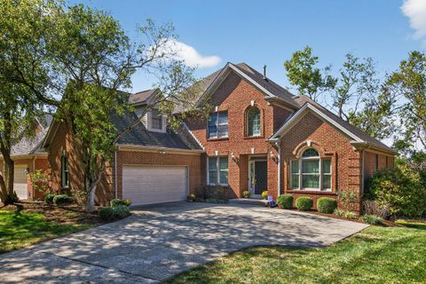 Photo of 929 Firethorn Place, Lexington, KY 40515 (MLS # 25502831)