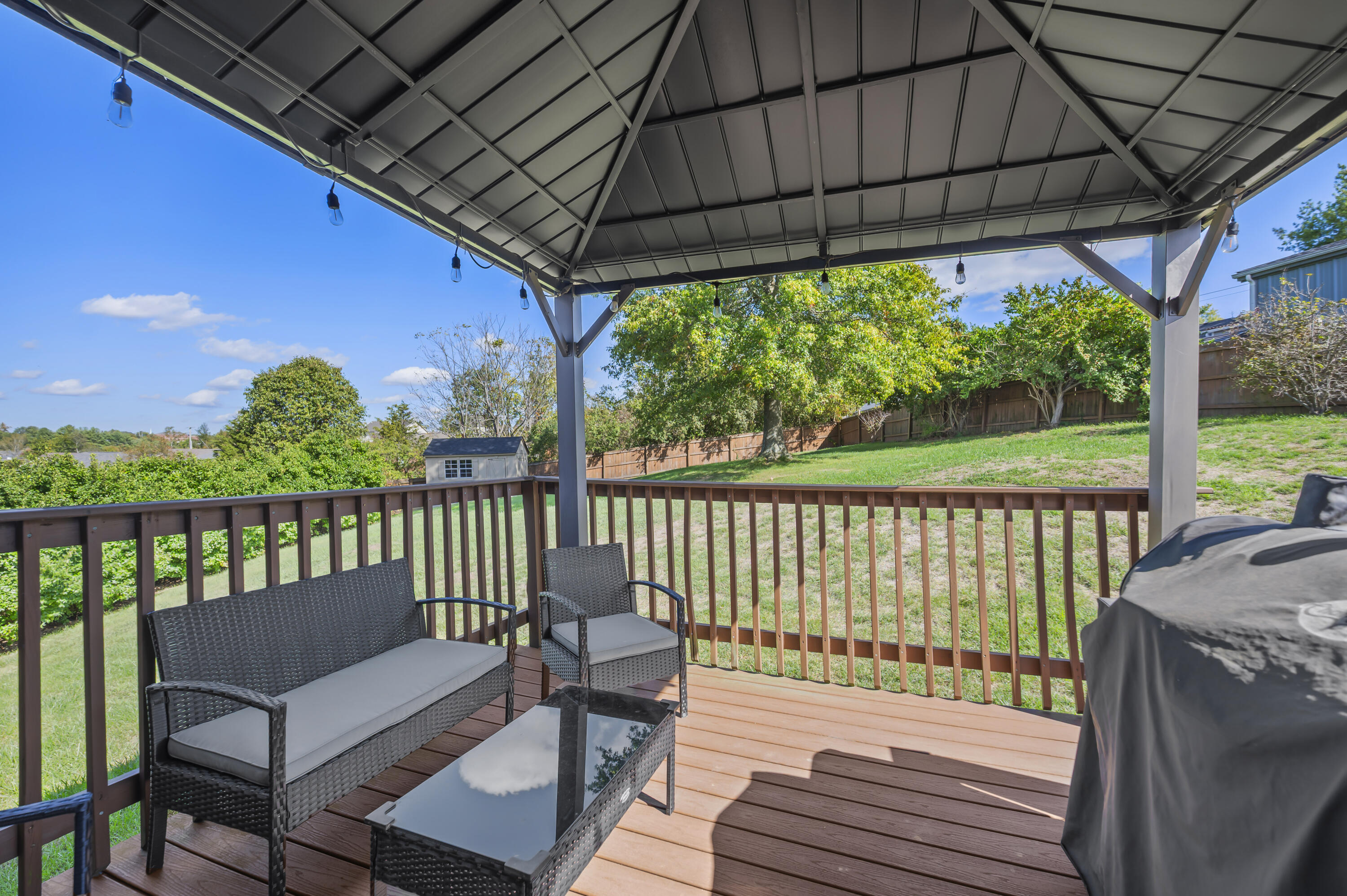 Richmond, Kentucky 40475, United States, 4 Bedrooms Bedrooms, ,2 BathroomsBathrooms,Residential,Active,231905