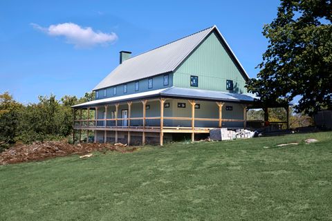 Photo of 4288 Pinckard Pike, Versailles, KY 40383 (MLS # 25501383)