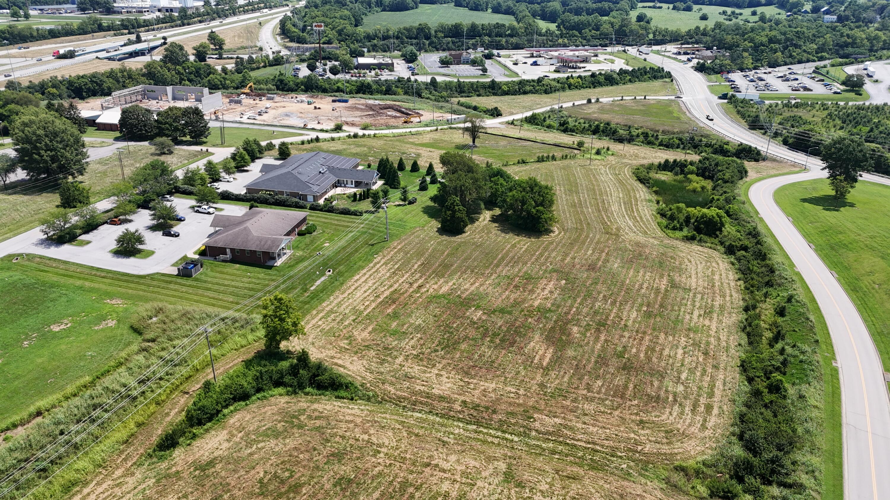 Frankfort, Kentucky 40601, United States, ,Commercial,Active,240996