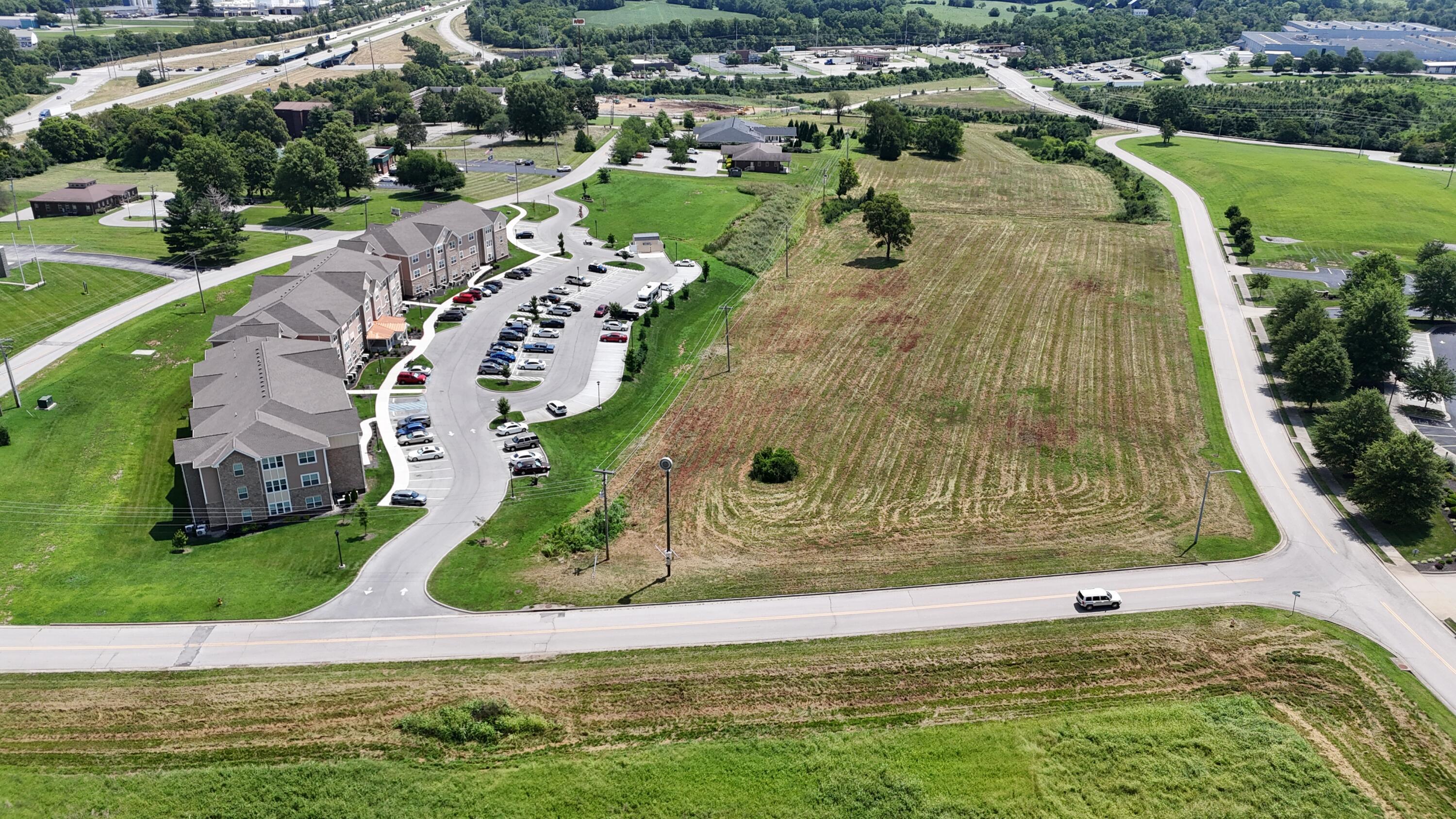 Frankfort, Kentucky 40601, United States, ,Commercial,Active,240996