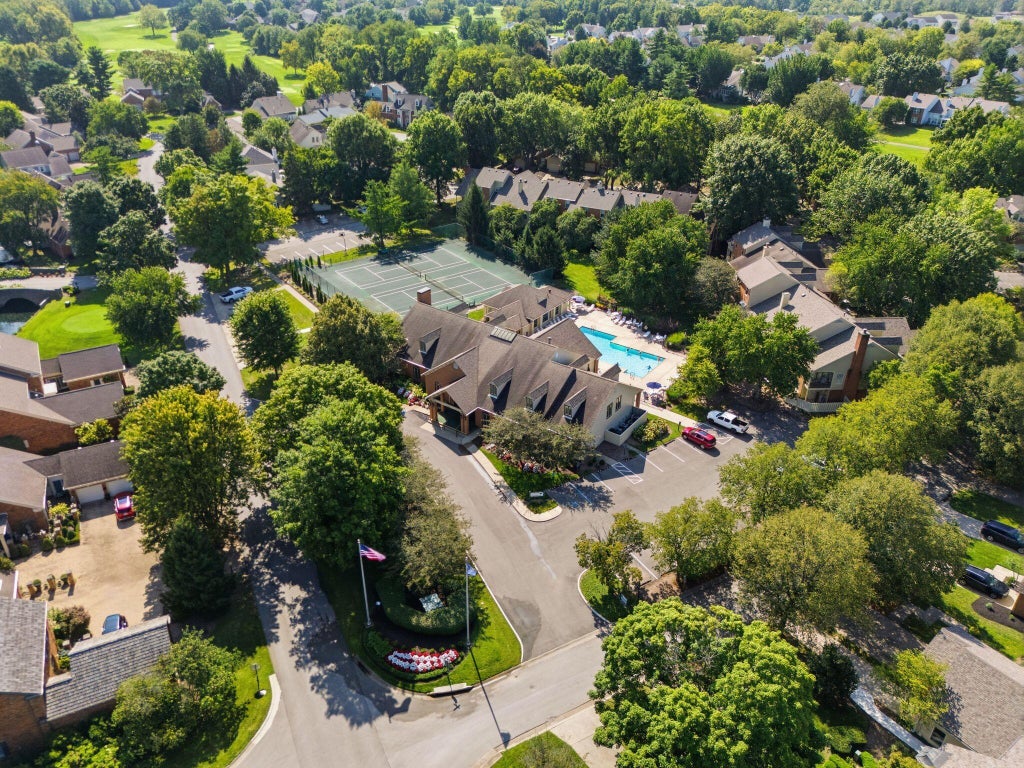Photo of 1058 Griffin Gate Drive, Lexington, KY 40511 (MLS # 26025618)