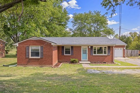 Photo of 2495 Cincinnati Road, Georgetown, KY 40324 (MLS # 25503932)