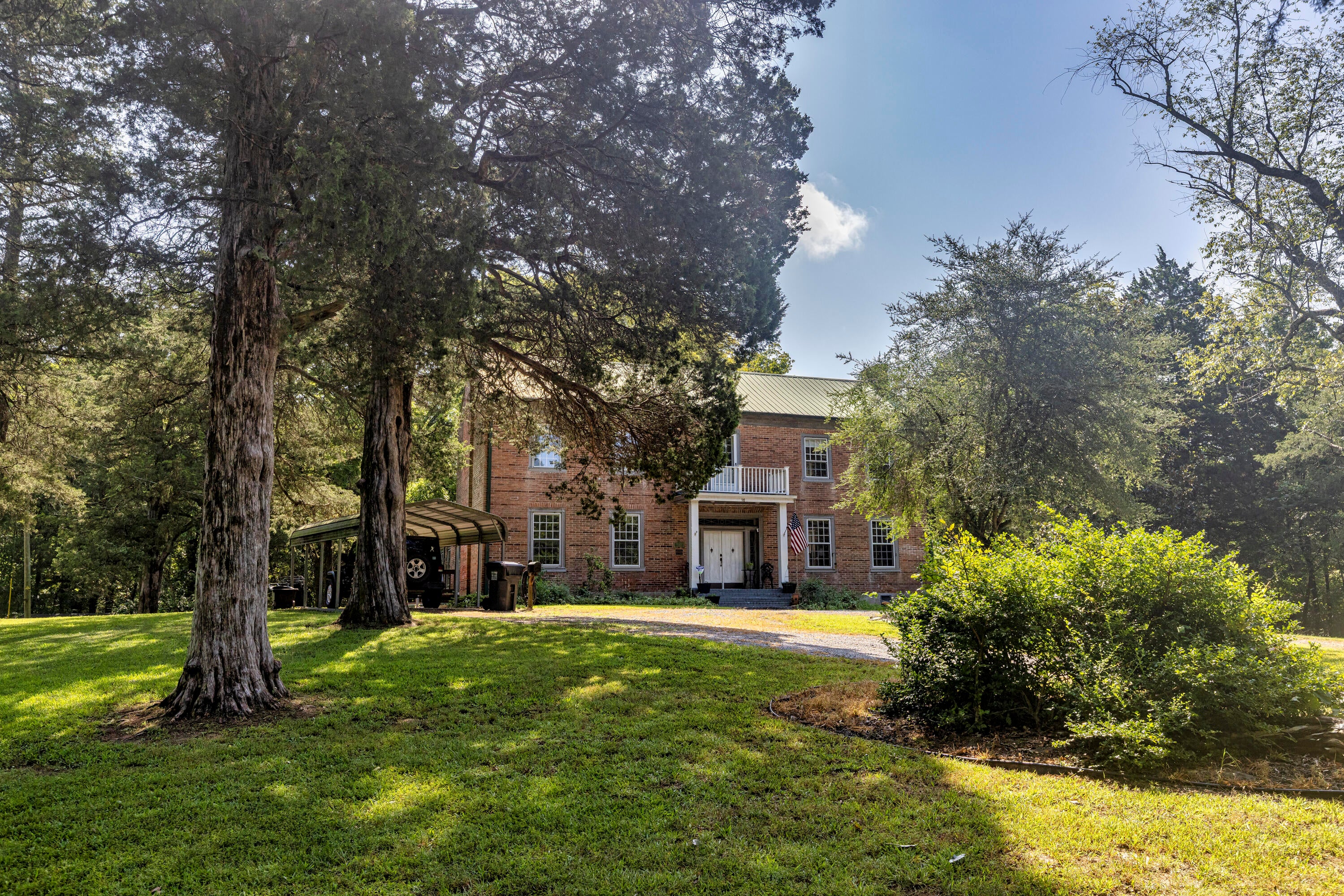16 Navy Drive
