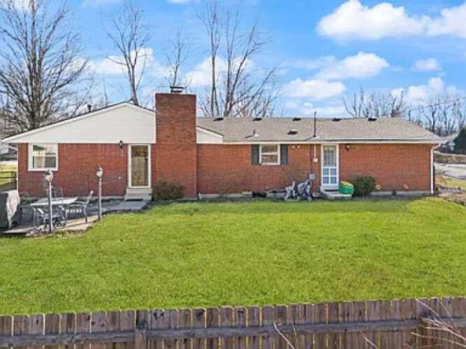 Photo of 1506 Auburn Court, Lexington, KY 40505 (MLS # 26020130)