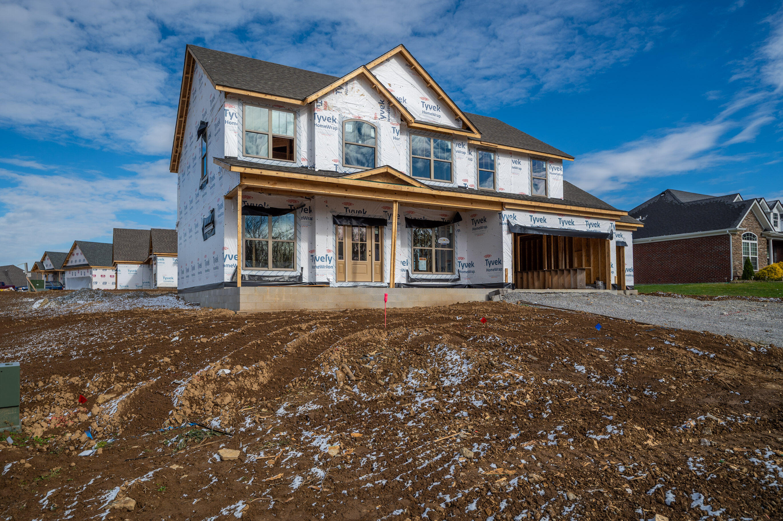 Richmond, Kentucky 40475, United States, 5 Bedrooms Bedrooms, ,4 BathroomsBathrooms,Residential,Active,174464