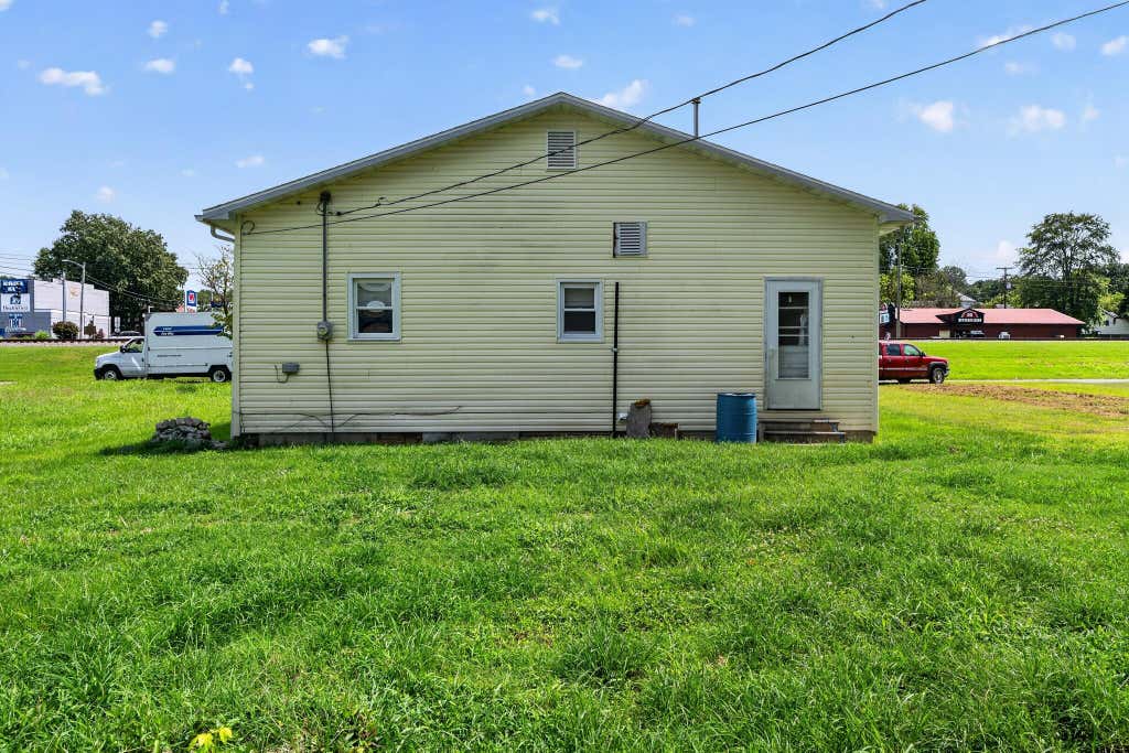 Photo of 107 Westside, Earlington, KY 42410 (MLS # 26020848)