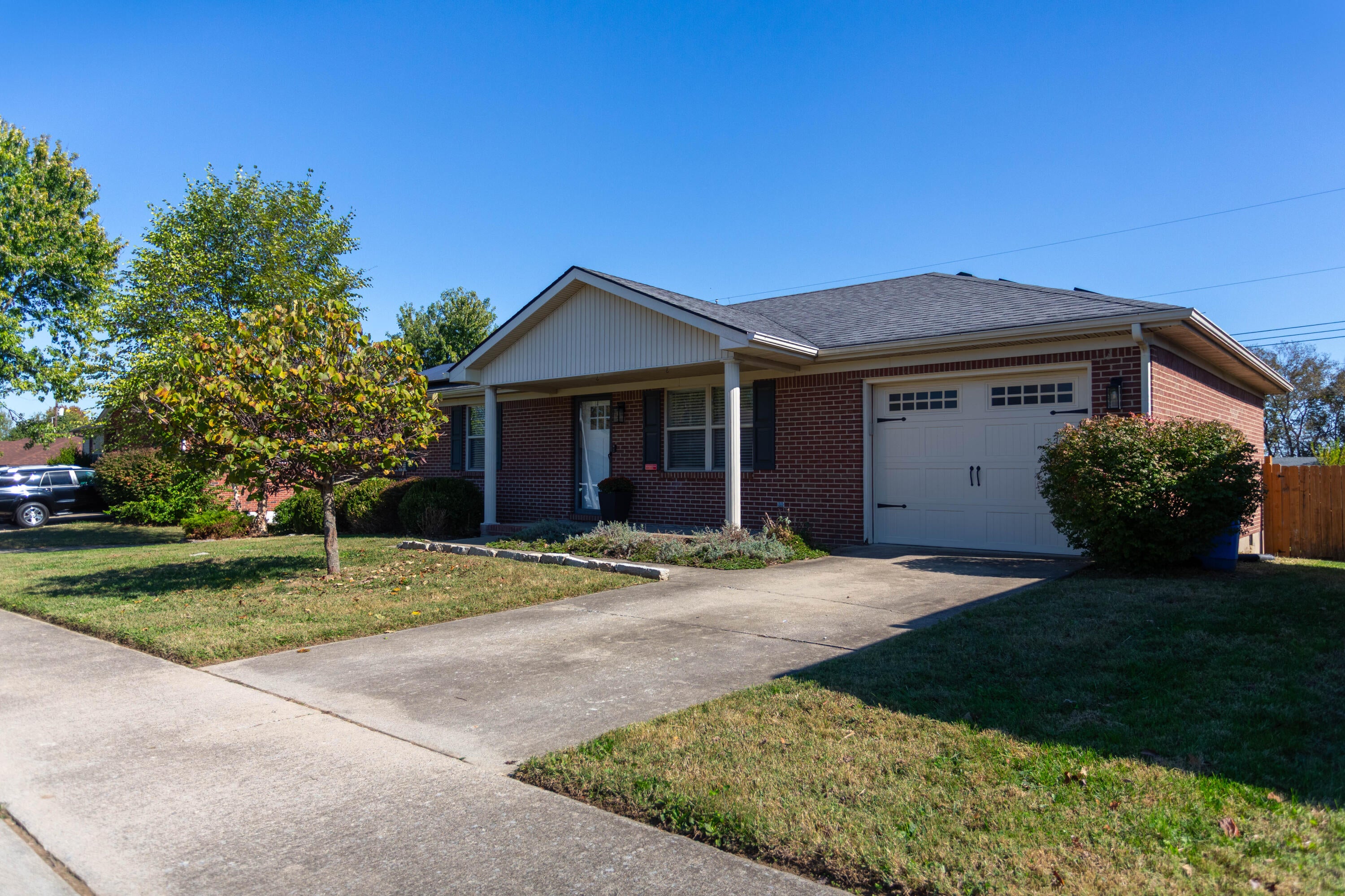 313 Woodspointe Way