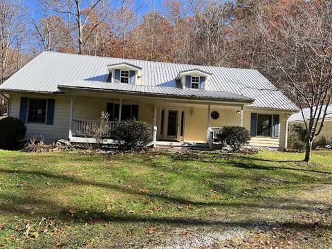 Photo of 293 Liza Allen Road, Berea, KY 40403 (MLS # 25506522)