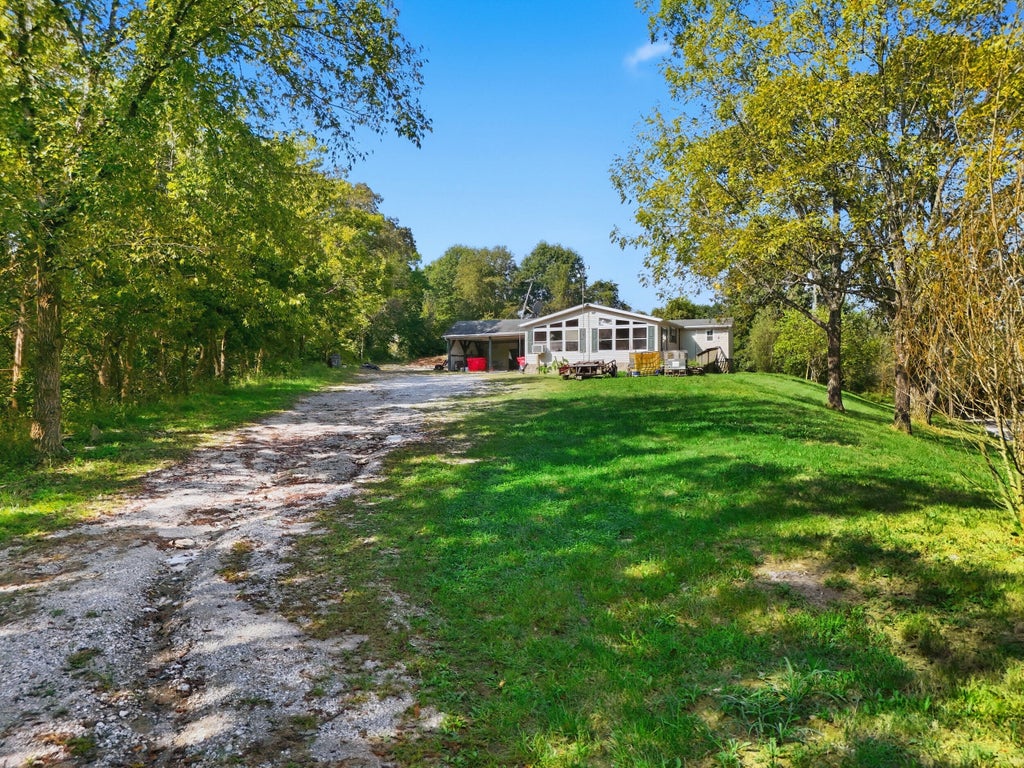 Photo of 1203 Indian Gap Road, Frankfort, KY 40601 (MLS # 26025776)