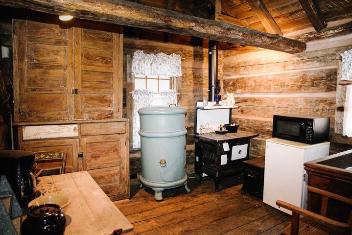 Mt Vernon, Kentucky 40456, United States, 1 Bedroom Bedrooms, ,1 BathroomBathrooms,Residential,Active,193331