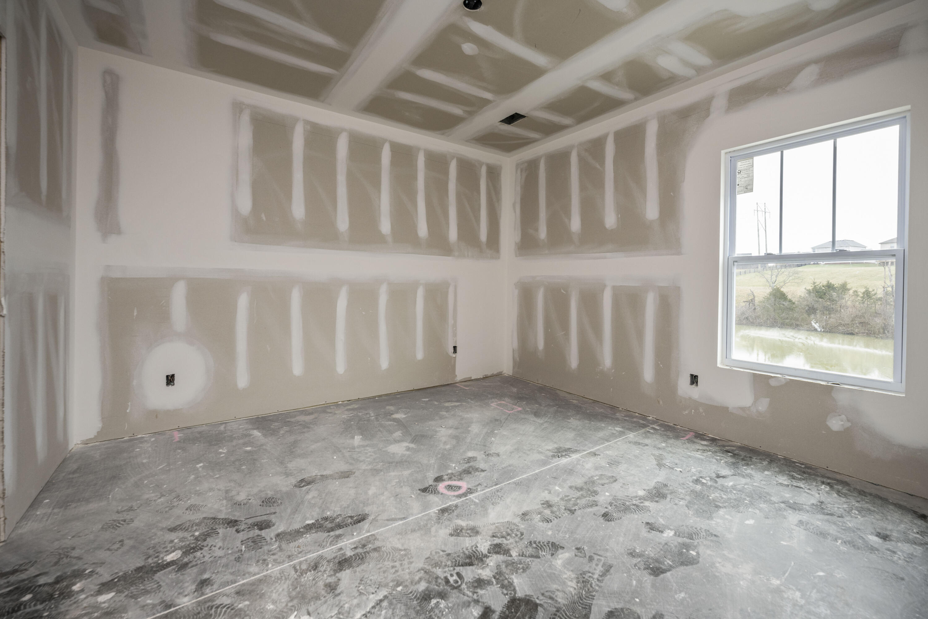 Richmond, Kentucky 40475, United States, 4 Bedrooms Bedrooms, ,3 BathroomsBathrooms,Residential,Active,26873