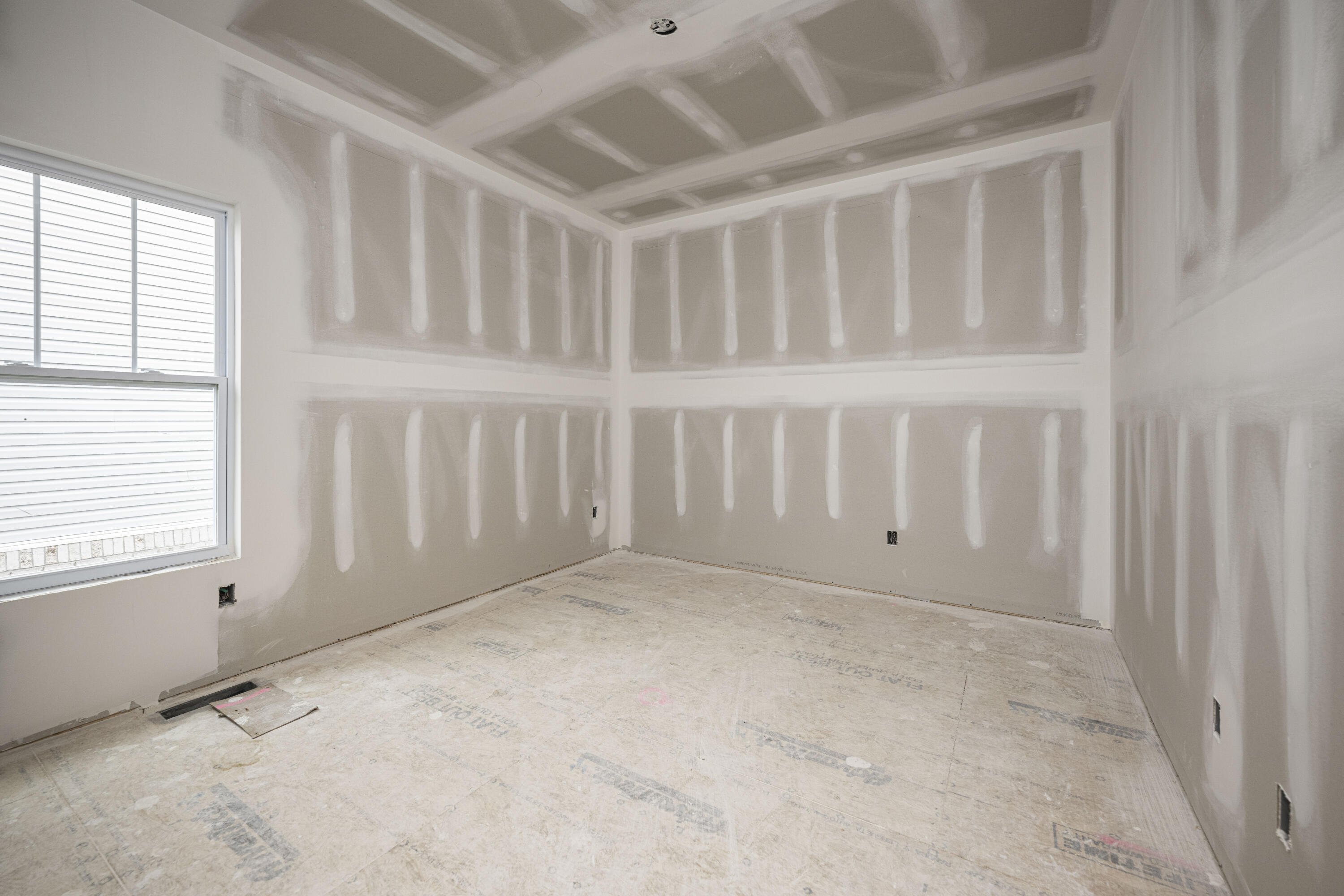 Richmond, Kentucky 40475, United States, 4 Bedrooms Bedrooms, ,3 BathroomsBathrooms,Residential,Active,26873