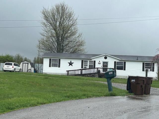 Photo of 366 Sand Springs Rd Road, Eminence, KY 40019 (MLS # 26020831)