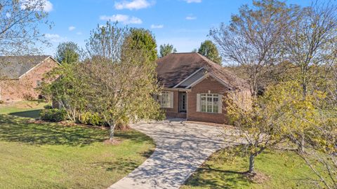 Photo of 725 Stonebriar Way, Richmond, KY 40475 (MLS # 25504332)