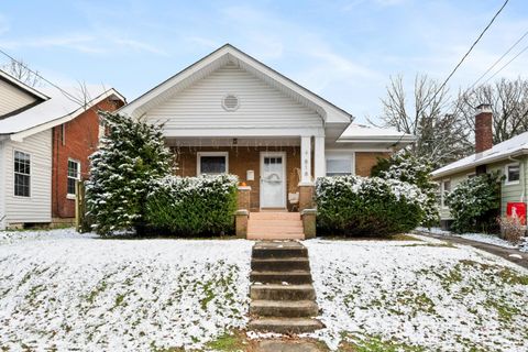 Photo of 818 Idlewild Court, Lexington, KY 40505 (MLS # 25507612)