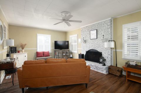 Photo of 2821 Southview Drive, Lexington, KY 40503 (MLS # 25505355)