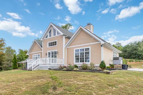 Photo of 120 Bridleway Road, Nancy, KY 42544 (MLS # 25503137)