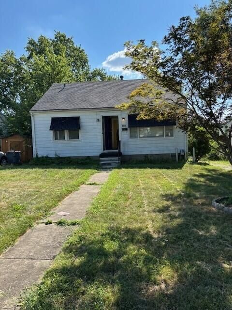 Photo of 462 Emerson Drive, Lexington, KY 40505 (MLS # 25500550)