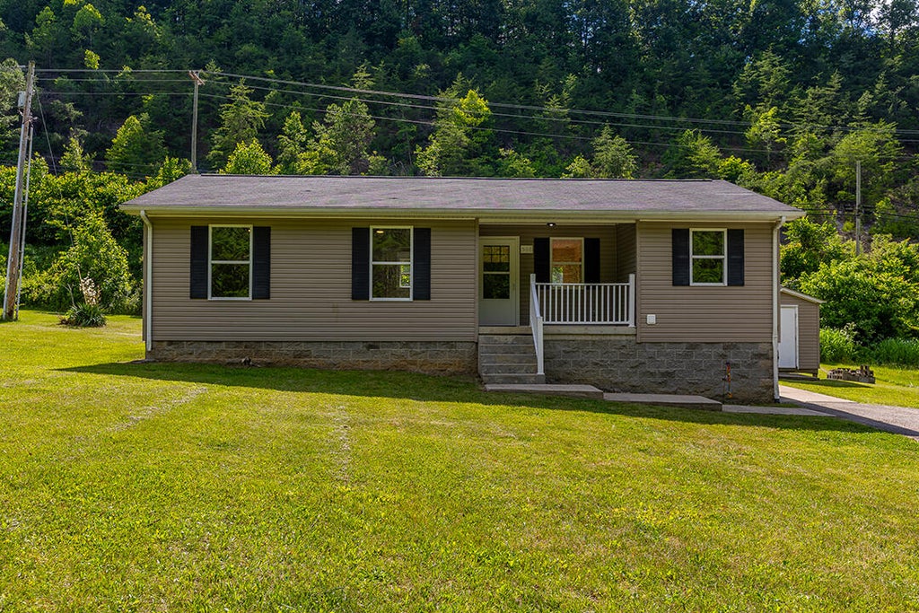 Photo of 566 Lantern Way, Frenchburg, KY 40322 (MLS # 26025619)