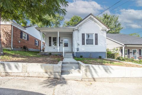 Photo of 227 Kentucky Avenue, Paris, KY 40361 (MLS # 25502607)
