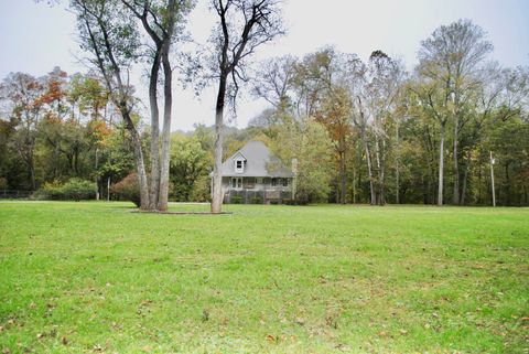 Property photo of 1900 Shore Acres Road, Frankfort, KY 40601
