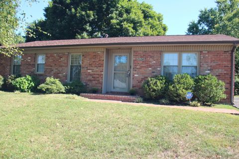 Photo of 2124 Cypress Drive, Lexington, KY 40504 (MLS # 26000577)