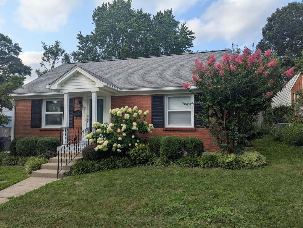 Photo of 621 Cardinal Lane, Lexington, KY 40503 (MLS # 26020197)