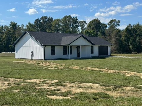 Photo of 3801 New Concord Road, Columbia, KY 42728 (MLS # 25503327)