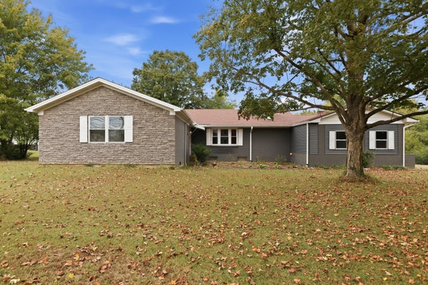 605 MACEDONIA ST, MAYFIELD, KY 42066 - Image bfcbc292bfc086cf6c64be17fc18b09f/2152121627