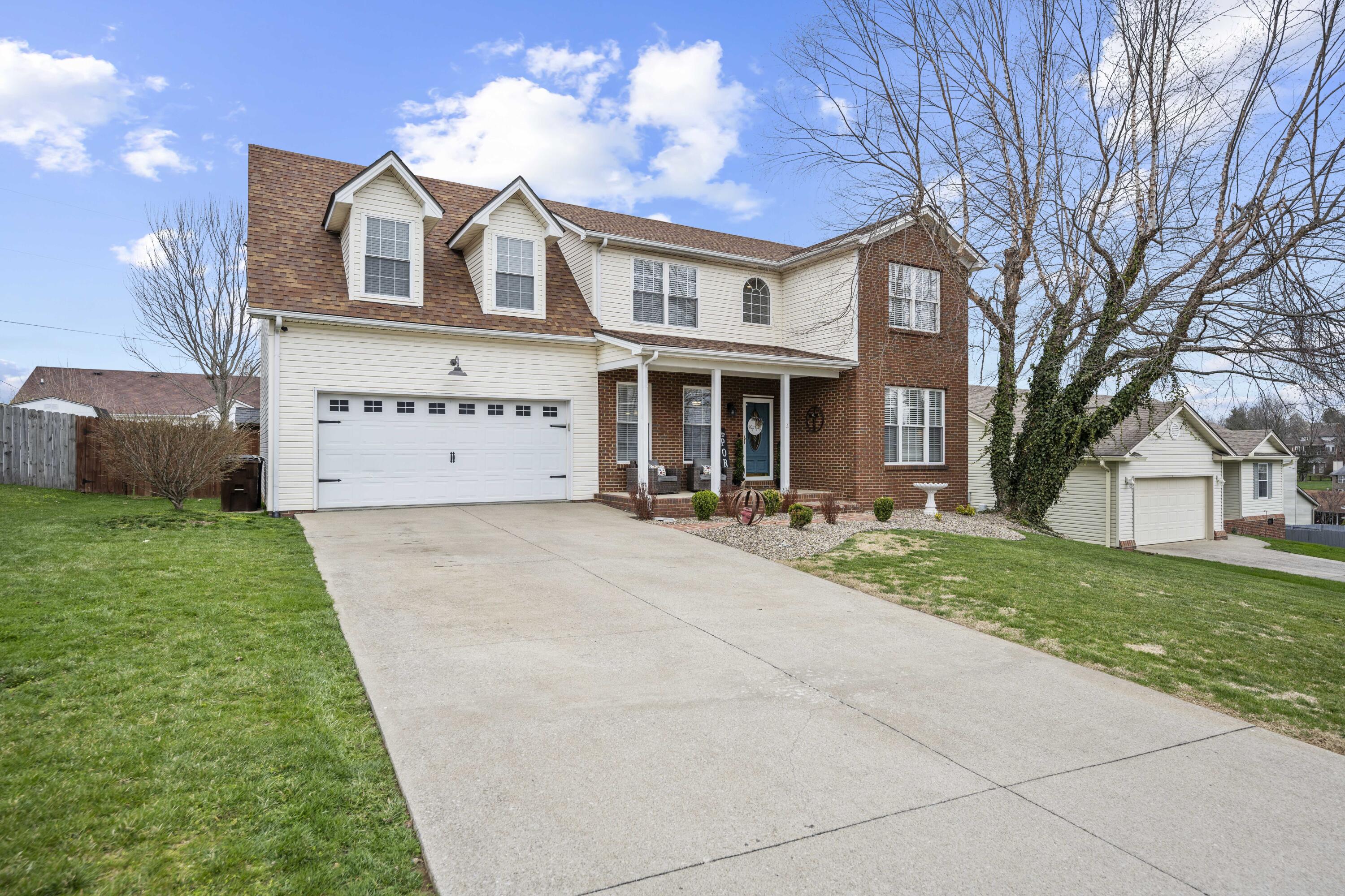 Winchester, Kentucky 40391, United States, 5 Bedrooms Bedrooms, ,3 BathroomsBathrooms,Residential,Active,95748