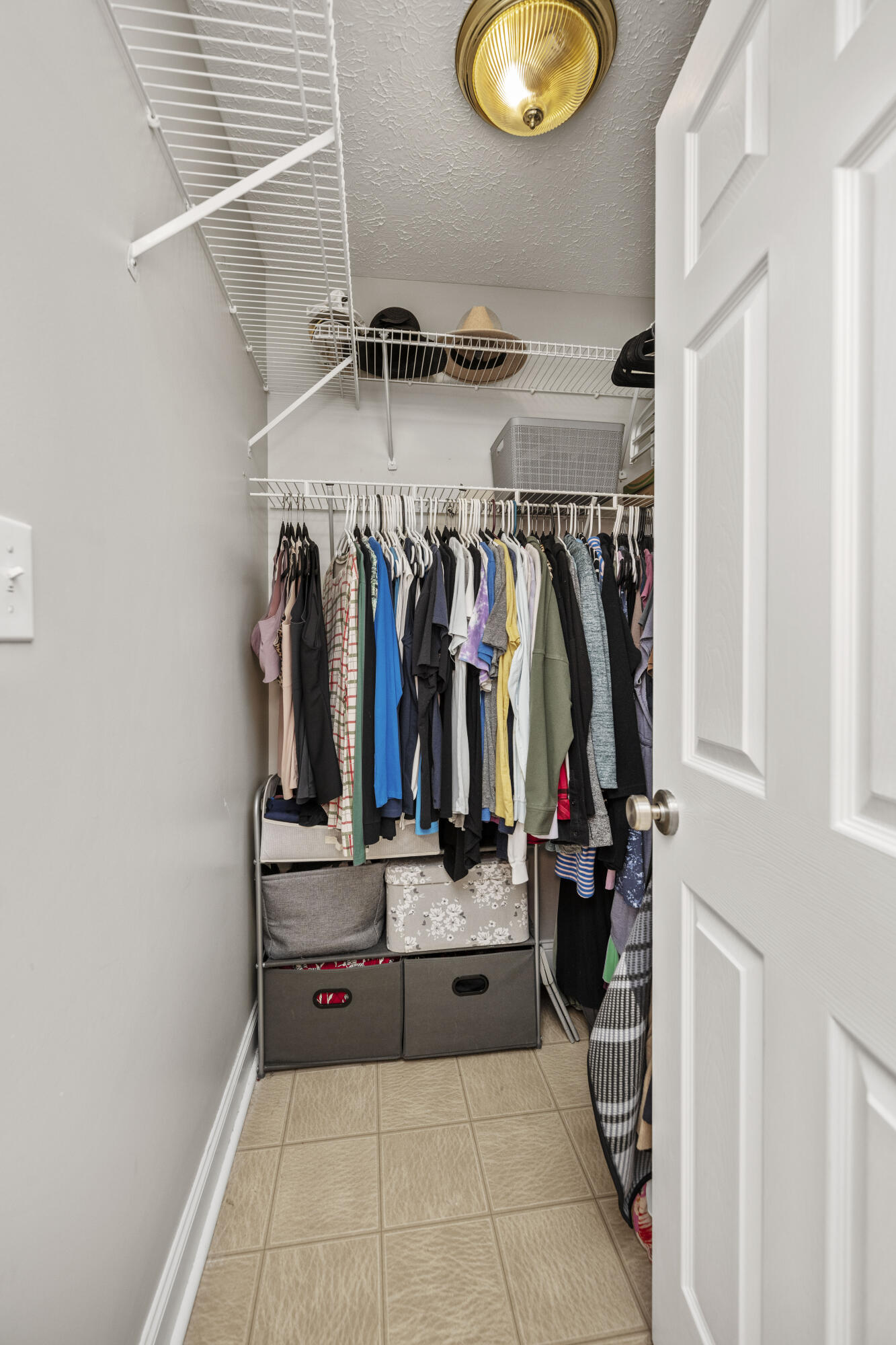 Winchester, Kentucky 40391, United States, 5 Bedrooms Bedrooms, ,3 BathroomsBathrooms,Residential,Active,95748