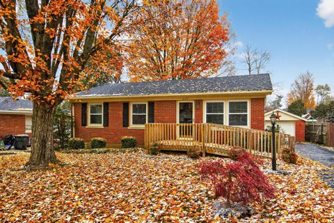 Photo of 603 Nakomi Drive, Lexington, KY 40503 (MLS # 25503715)