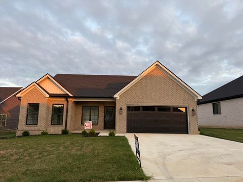 Photo of 117 Peoples Meadow, Nicholasville, KY 40356 (MLS # 25016967)