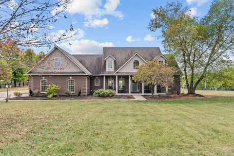 Photo of 7300 Old Boonesboro Road, Winchester, KY 40391 (MLS # 25501816)