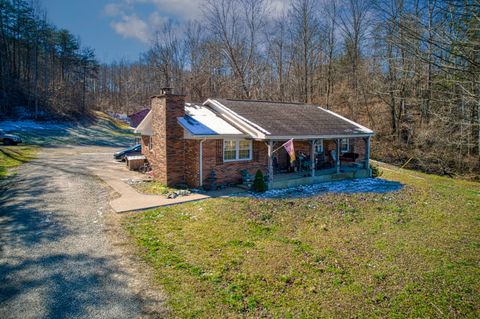 405 County Garage Road, West Liberty, KY 41472 - #: 24003053