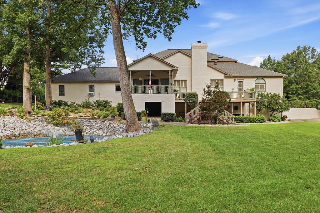 1533 Spring Creek Drive